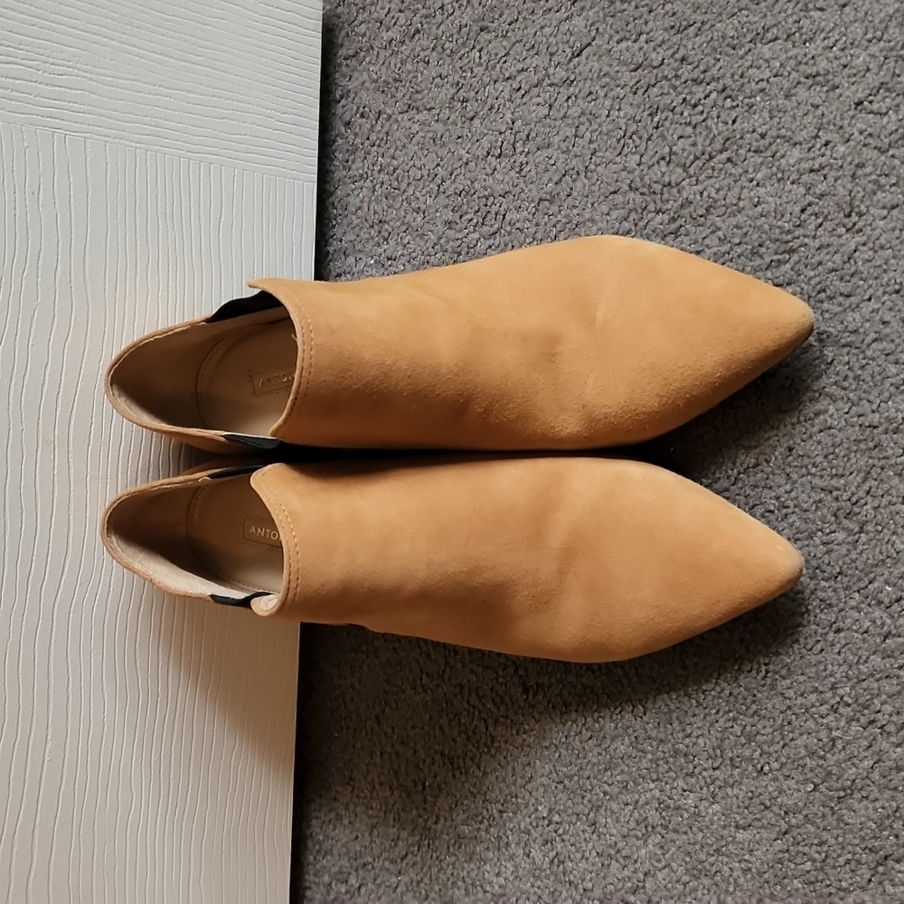 Antonio Melani Maxinee ankle boots